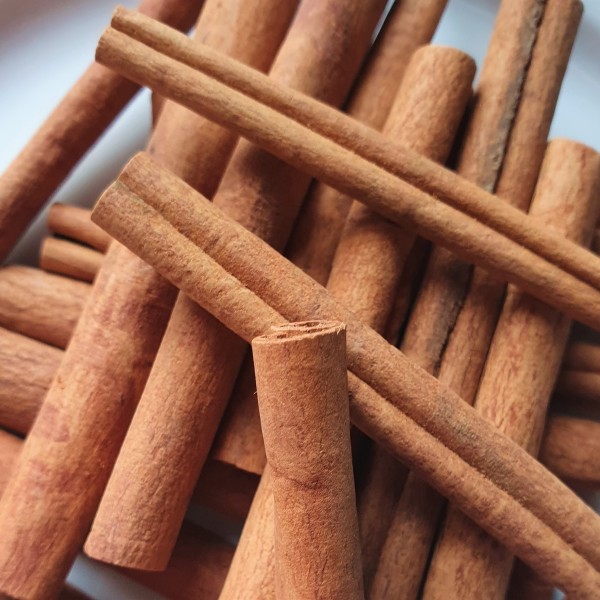 Whole cinnamon Rosmarinus 3 - Rosmarinus (koreni-krumlov.cz / platce DPH) 